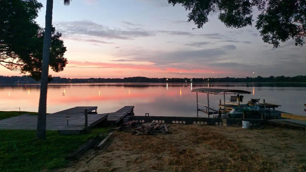 Waterfront Gem With Pool, Dock And Lanai In Tampa! Villa 0*, Tampa United States
